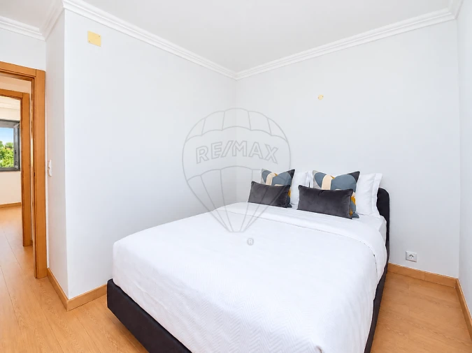 Apartamento T3 para Arrendamento em Olivais Foto 17