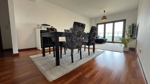 Apartamento T2 para Venda em Sacavém e Prior Velho
