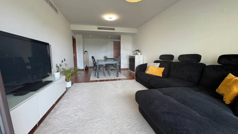 Apartamento T2 para Venda em Sacavém e Prior Velho