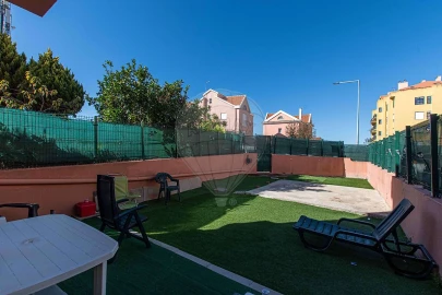 Moradia T3 para Venda em Santo Quintino