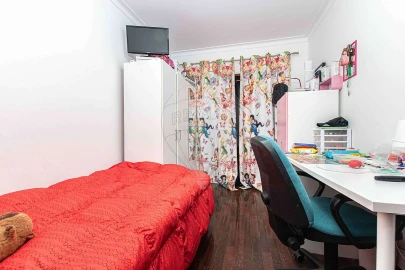 Moradia T3 para Venda em Santo Quintino