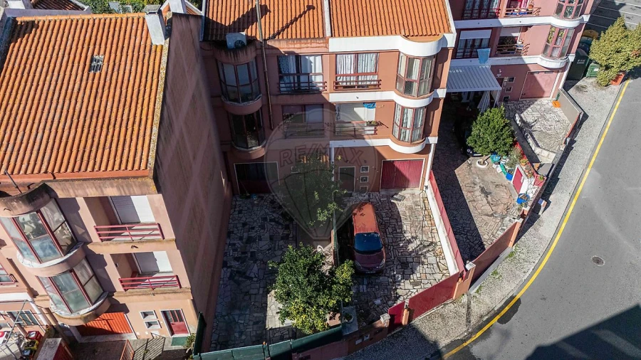 Moradia T3 para Venda em Santo Quintino Foto 40