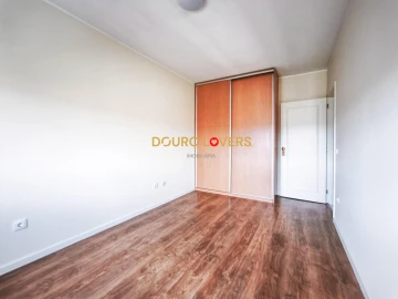Apartamento T1 para Venda em Aguas Santas