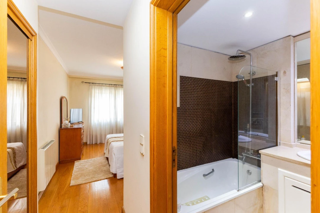 Apartamento T3 para Venda em Cidade da Maia Foto 18