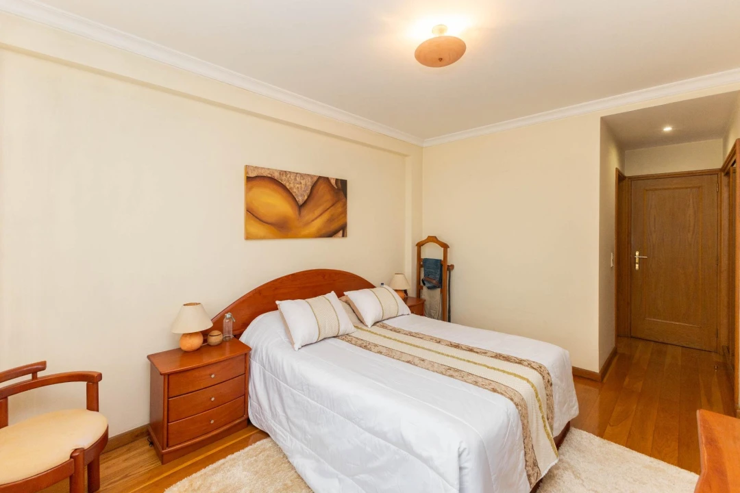 Apartamento T3 para Venda em Cidade da Maia Foto 21