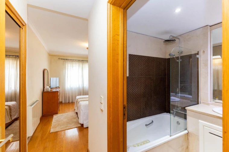 Apartamento T3 para Venda em Cidade da Maia Foto 18