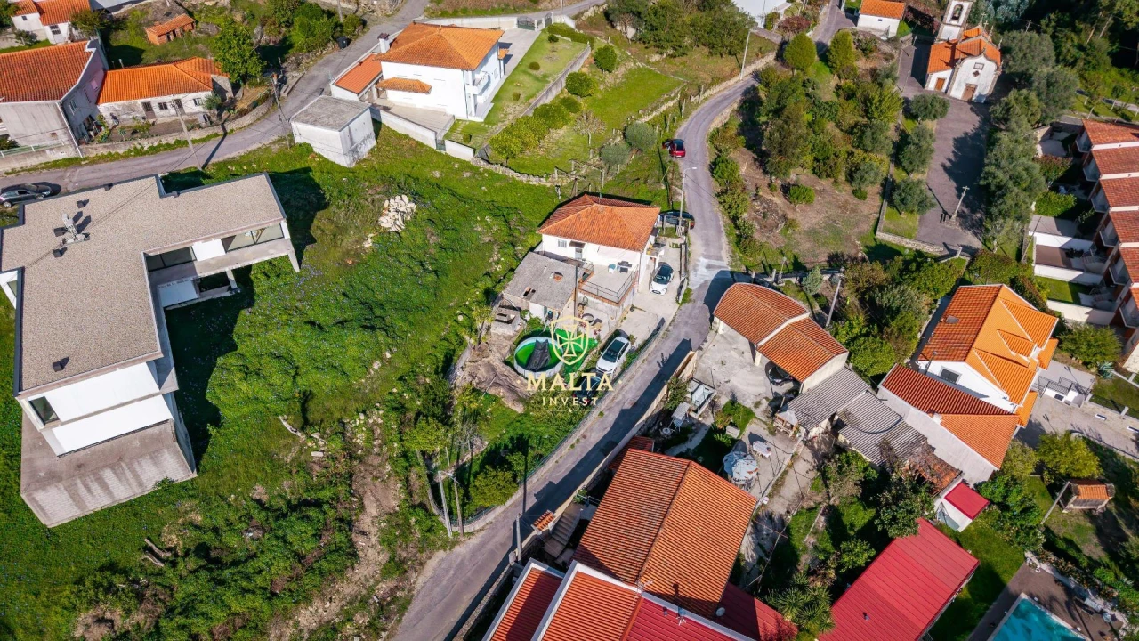 Moradia T3 para Venda em Cervães Foto 22