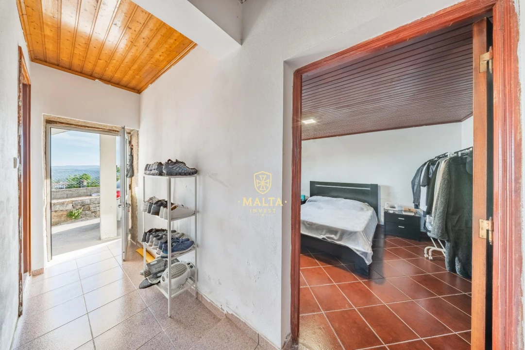 Moradia T3 para Venda em Cervães Foto 33