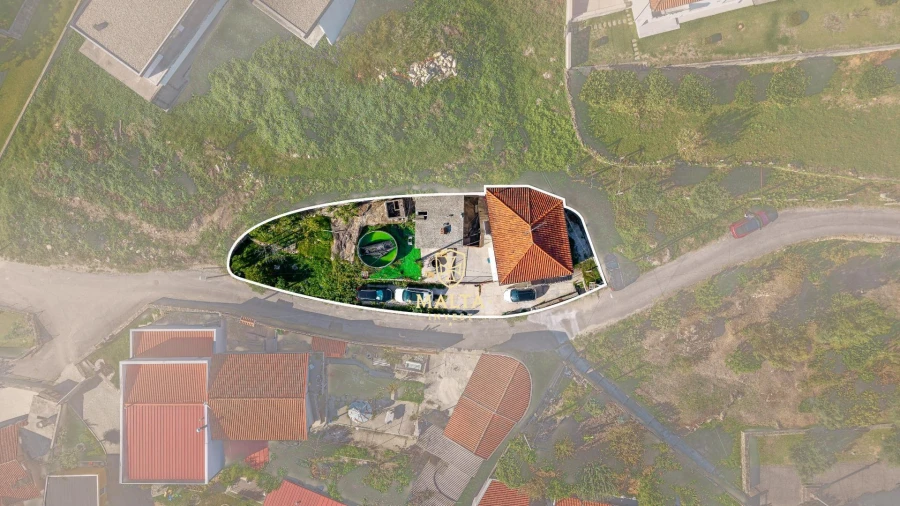 Moradia T3 para Venda em Cervães Foto 18