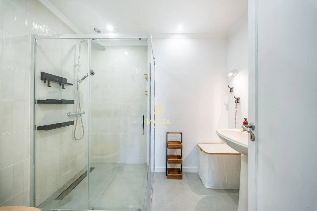 Apartamento T3 para Venda em Braga (Maximinos, Sé e Cividade) Foto 12