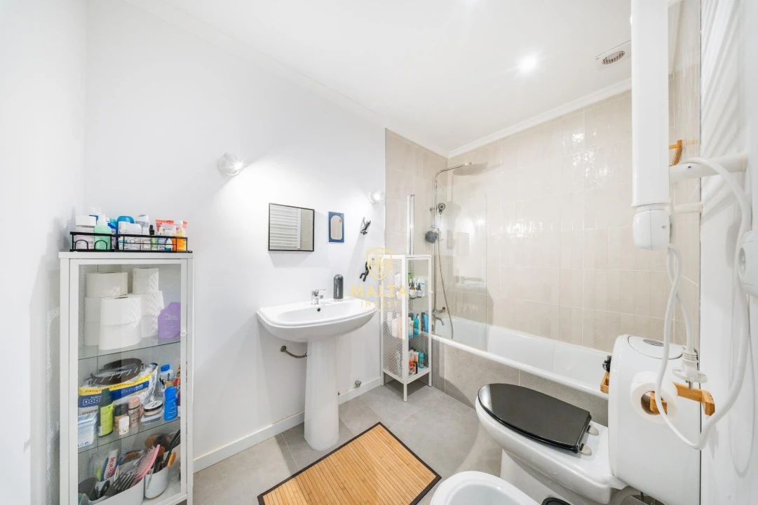 Apartamento T3 para Venda em Braga (Maximinos, Sé e Cividade) Foto 9