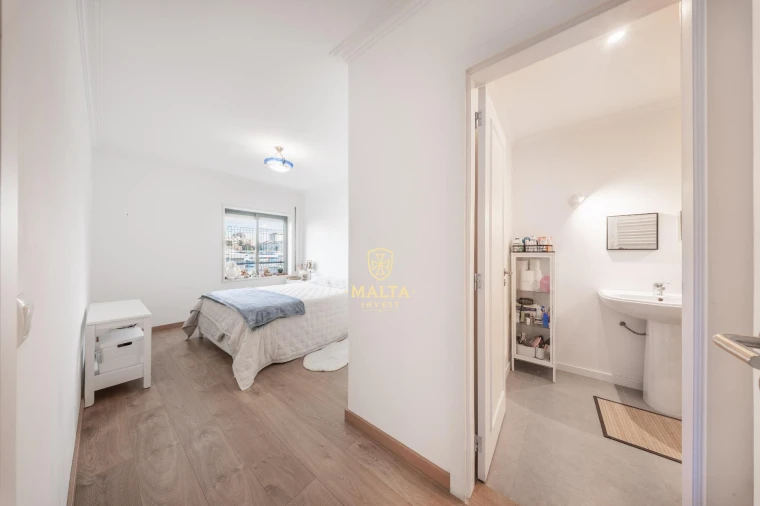Apartamento T3 para Venda em Braga (Maximinos, Sé e Cividade) Foto 11