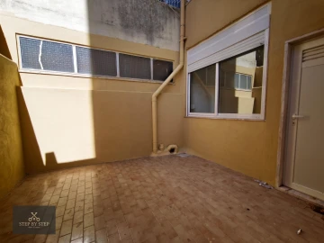 Apartamento T3 para Venda em Falagueira-Venda Nova