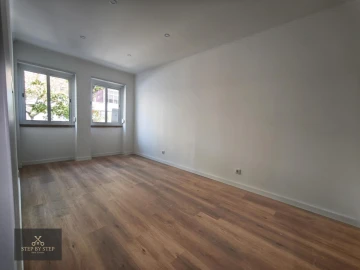 Apartamento T3 para Venda em Falagueira-Venda Nova
