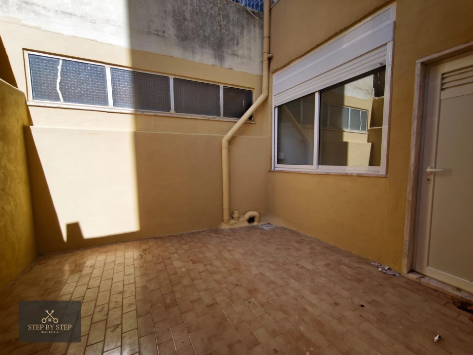 Apartamento T3 para Venda em Falagueira-Venda Nova Foto 15