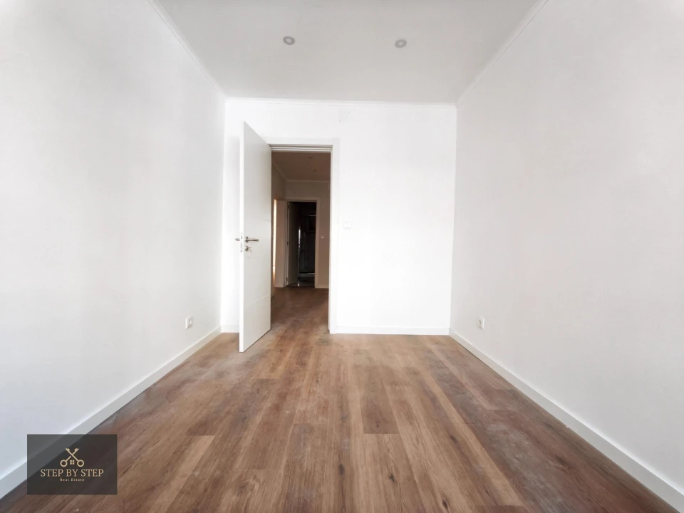 Apartamento T3 para Venda em Falagueira-Venda Nova Foto 24