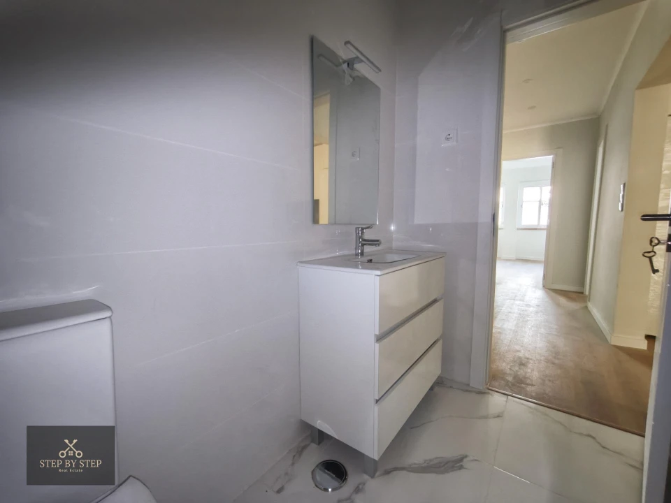 Apartamento T3 para Venda em Falagueira-Venda Nova Foto 27
