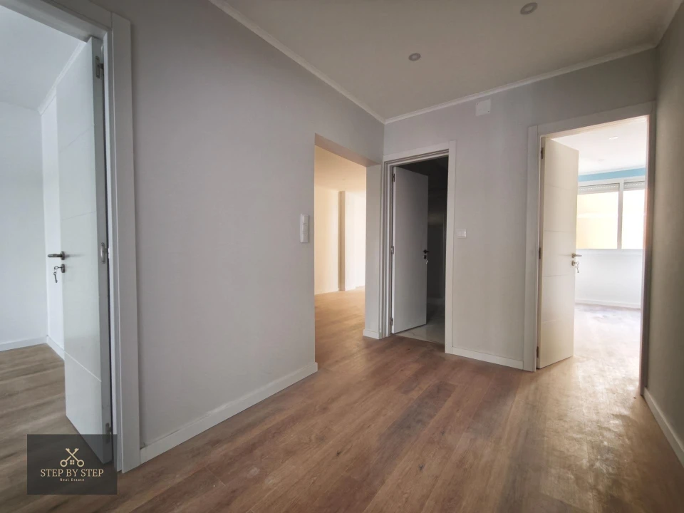 Apartamento T3 para Venda em Falagueira-Venda Nova Foto 30