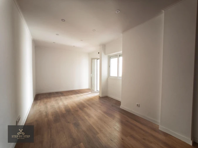 Apartamento T3 para Venda em Falagueira-Venda Nova Foto 13