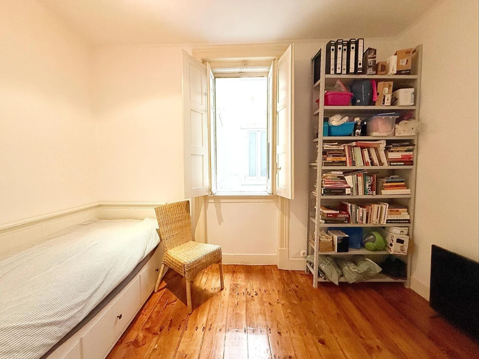 Apartamento T6 para Venda em Avenidas Novas Foto 13