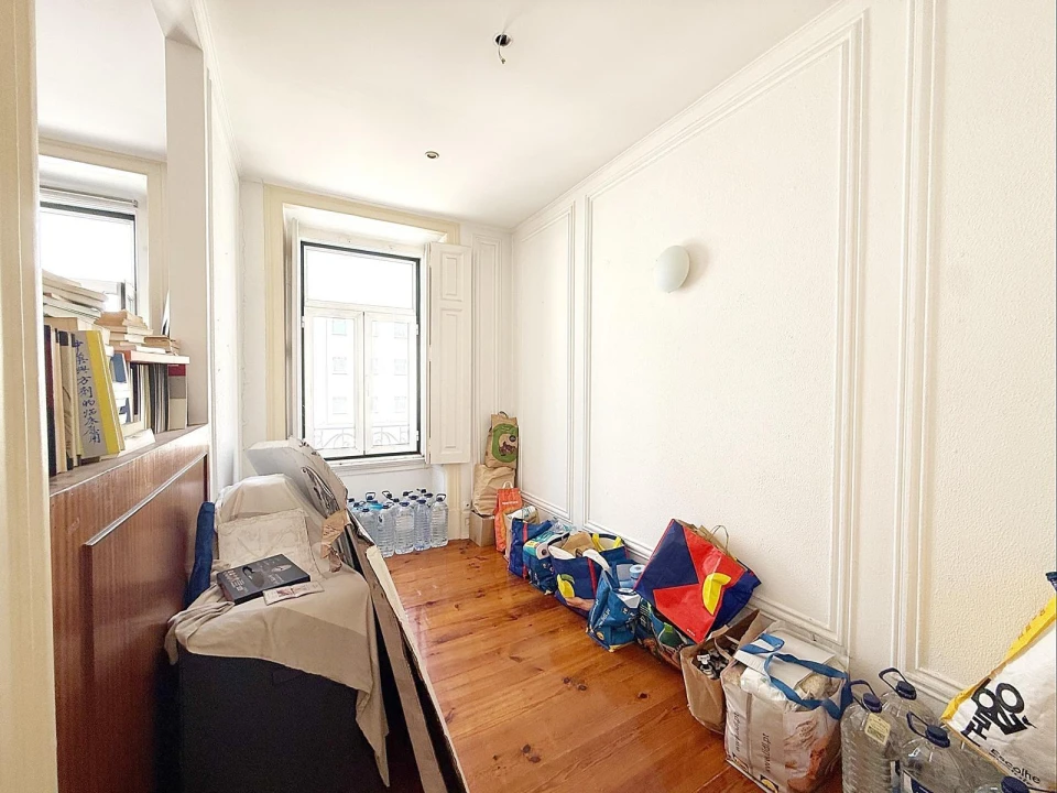 Apartamento T6 para Venda em Avenidas Novas Foto 6