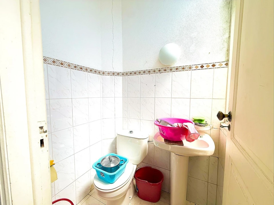 Apartamento T6 para Venda em Avenidas Novas Foto 7
