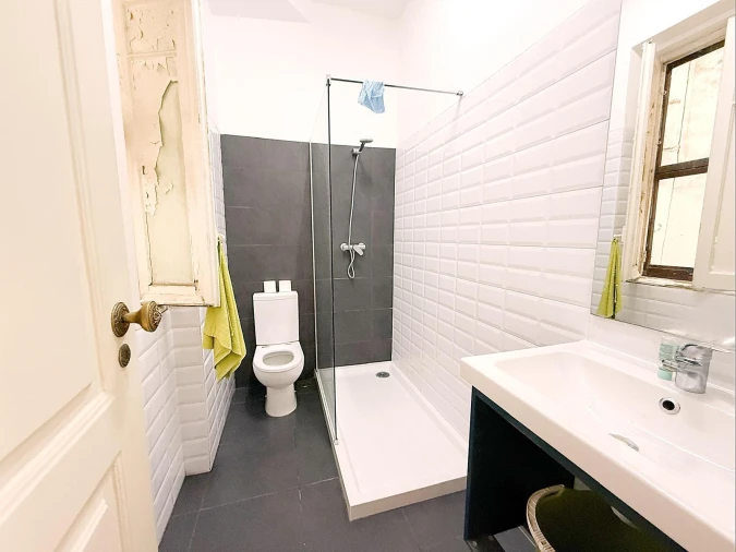 Apartamento T6 para Venda em Avenidas Novas Foto 8