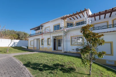 Moradia T3 para Venda em Lourinhã e Atalaia