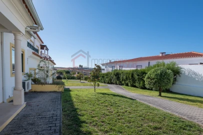 Moradia T3 para Venda em Lourinhã e Atalaia