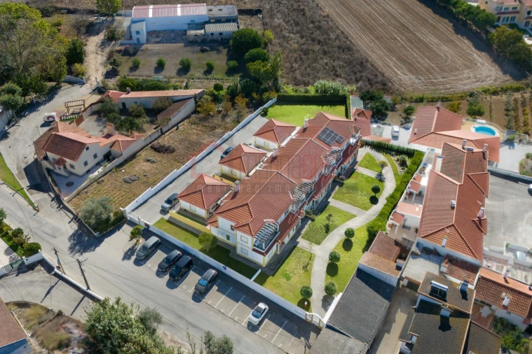 Moradia T3 para Venda em Lourinhã e Atalaia Foto 34