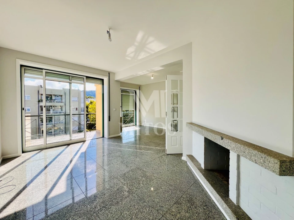 Apartamento T2 para Venda em Santa Maria Maior e Monserrate e Meadela Foto 1