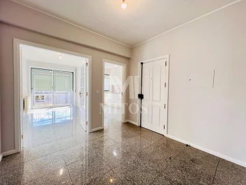 Apartamento T2 para Venda em Santa Maria Maior e Monserrate e Meadela