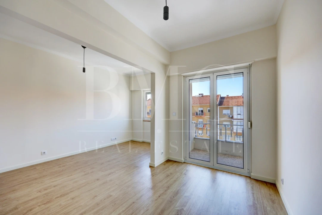 Apartamento T1 para Arrendamento em Algés, Linda-A-Velha e Cruz Quebrada-Dafundo Foto 1