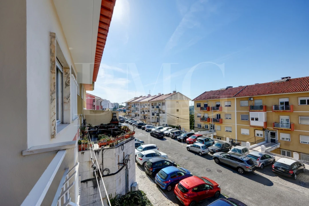 Apartamento T1 para Arrendamento em Algés, Linda-A-Velha e Cruz Quebrada-Dafundo Foto 7