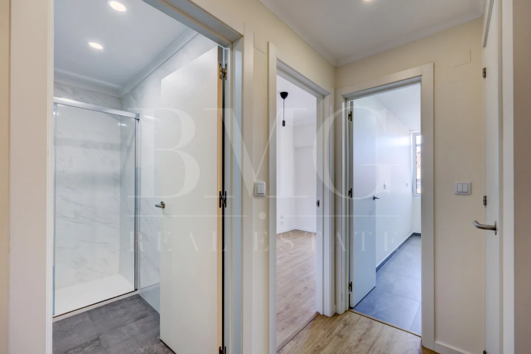 Apartamento T1 para Arrendamento em Algés, Linda-A-Velha e Cruz Quebrada-Dafundo Foto 10