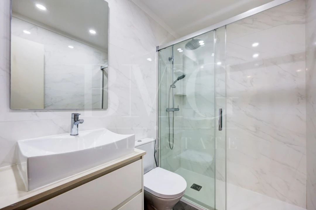 Apartamento T1 para Arrendamento em Algés, Linda-A-Velha e Cruz Quebrada-Dafundo Foto 18