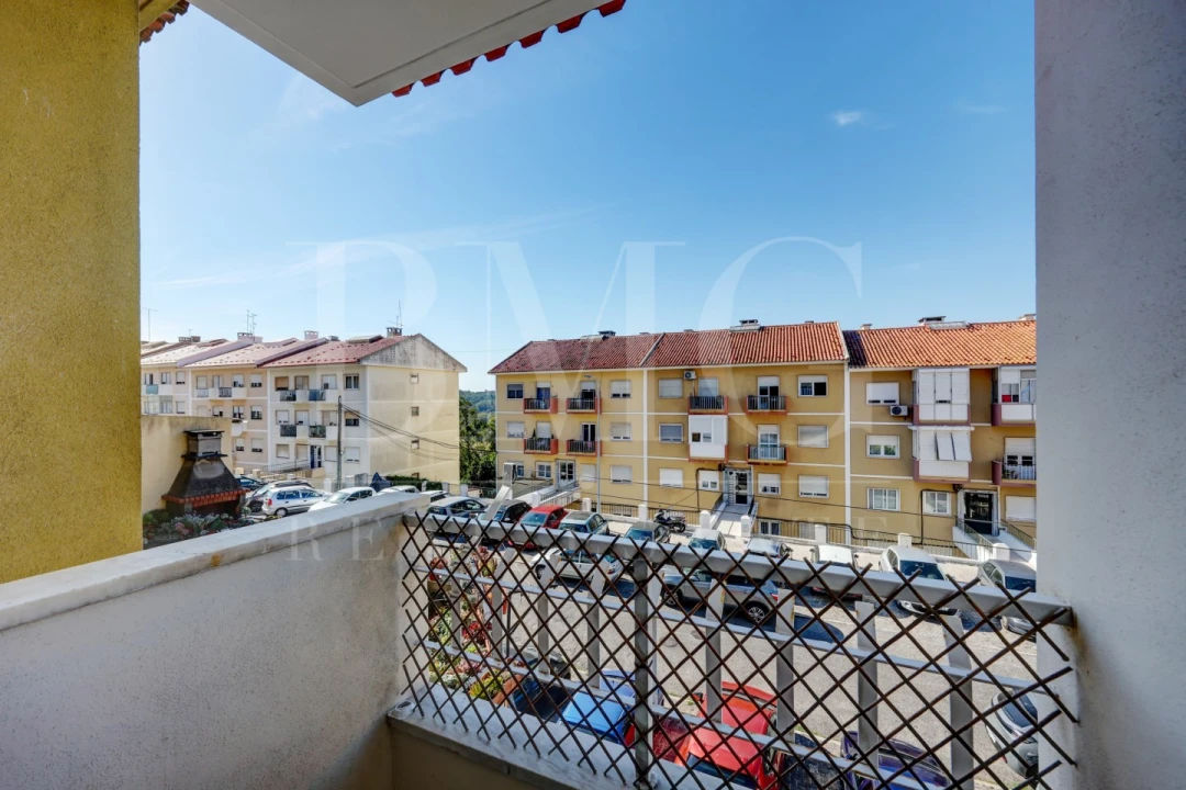 Apartamento T1 para Arrendamento em Algés, Linda-A-Velha e Cruz Quebrada-Dafundo Foto 22