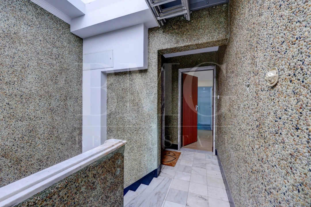 Apartamento T1 para Arrendamento em Algés, Linda-A-Velha e Cruz Quebrada-Dafundo Foto 25