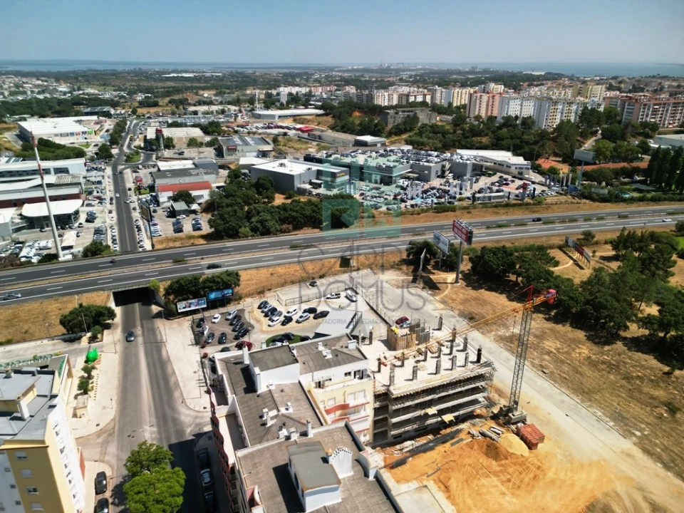 Apartamento T3 para Venda em Setubal (São Sebastião) Foto 42
