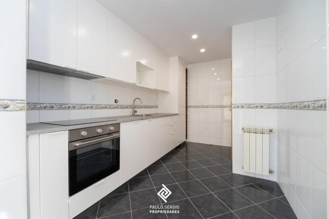 Apartamento T2 para Venda em Oliveira do Douro Foto 13