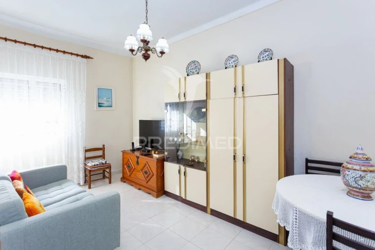 Apartamento T1 para Venda em Baixa da Banheira e Vale da Amoreira Foto 3