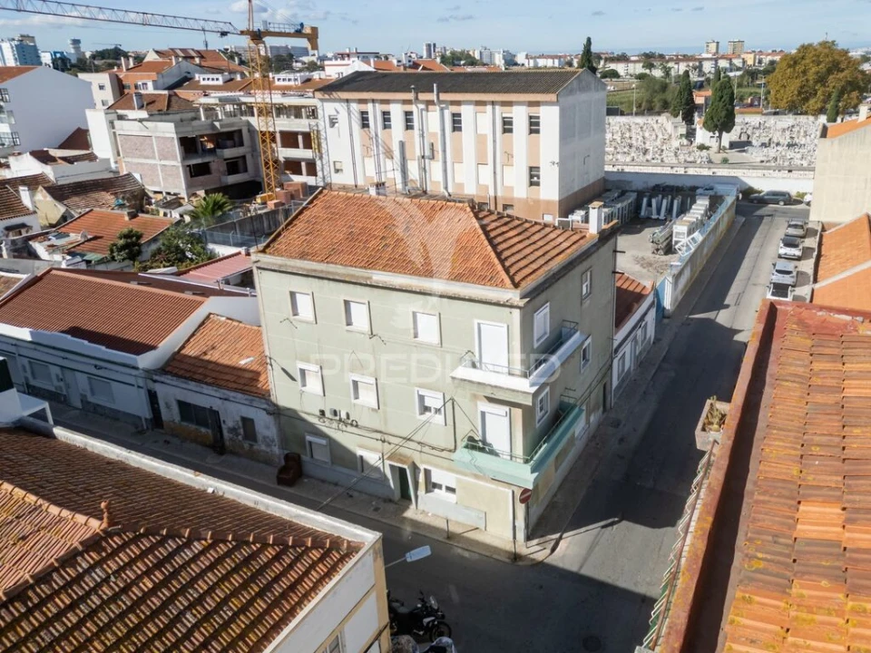 Apartamento T1 para Venda em Baixa da Banheira e Vale da Amoreira Foto 2
