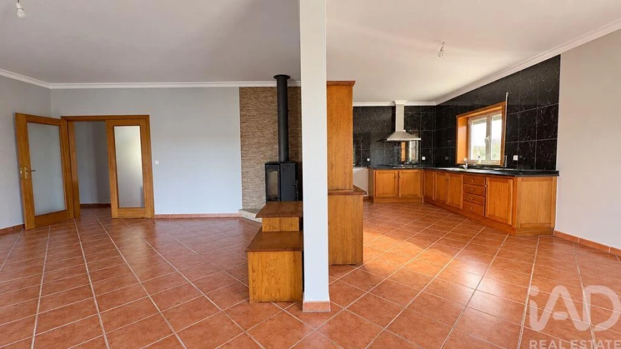 Moradia T2 para Venda em Gemieira Foto 12