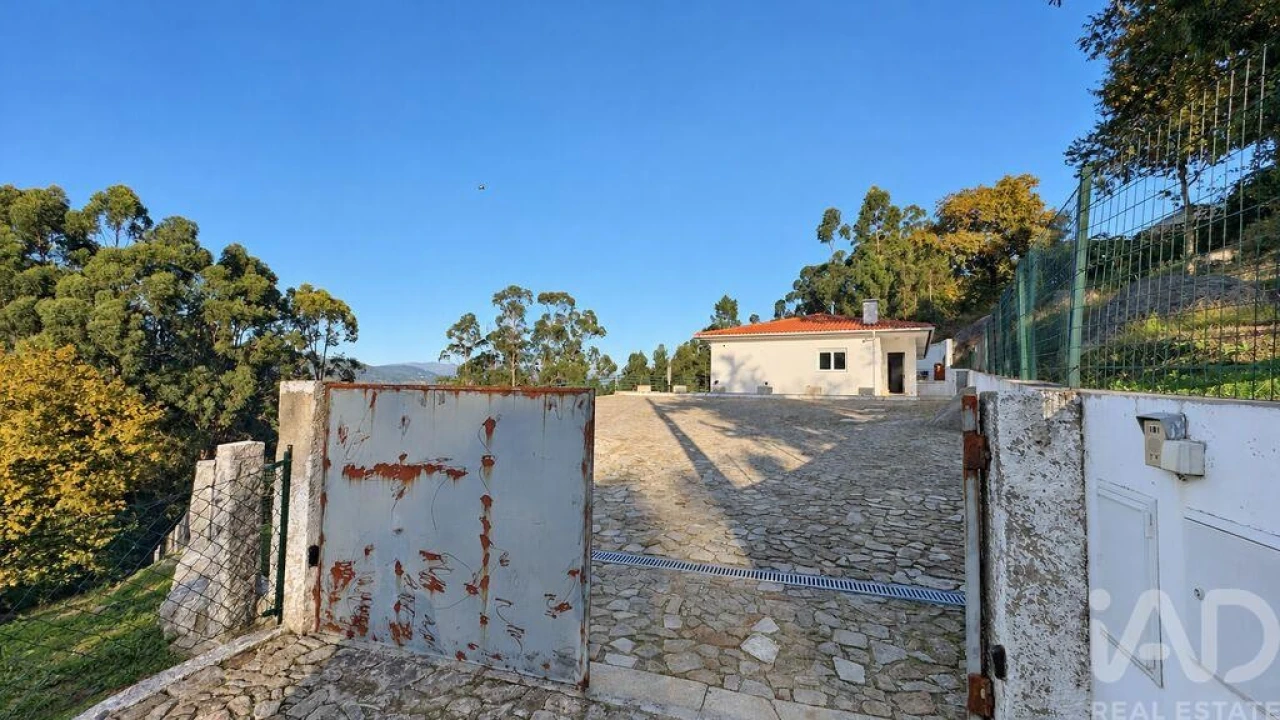Moradia T2 para Venda em Gemieira Foto 19