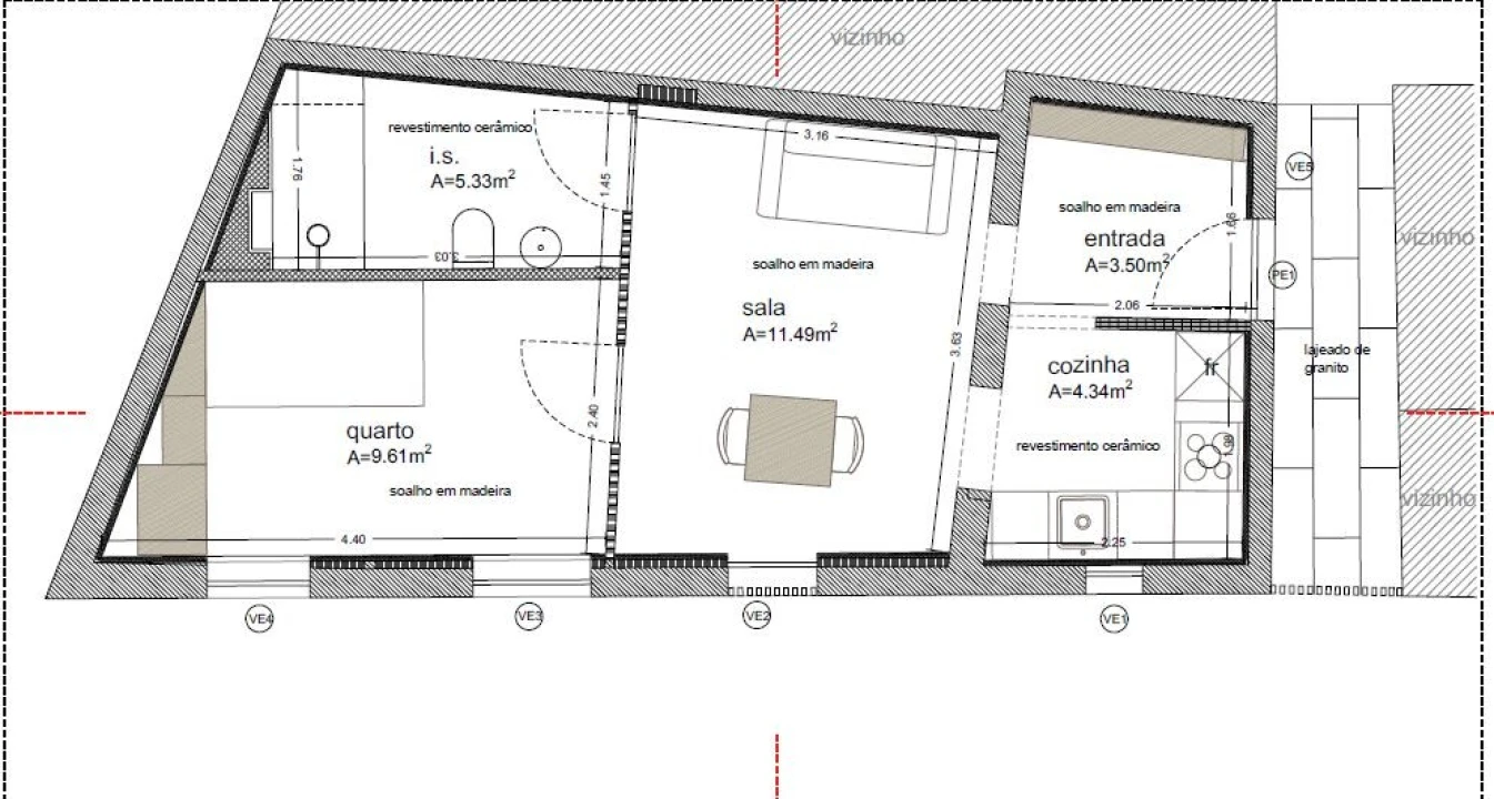 Moradia T1 para Venda em Creixomil Foto 16