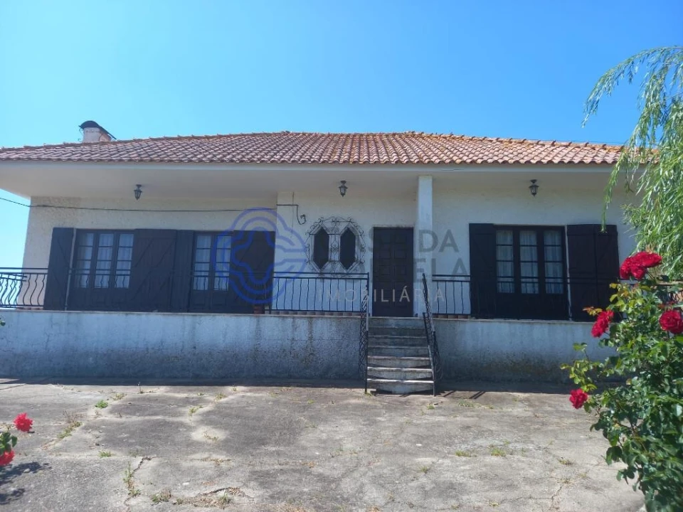 Moradia T4 para Venda em Madalena e Beselga Foto 37