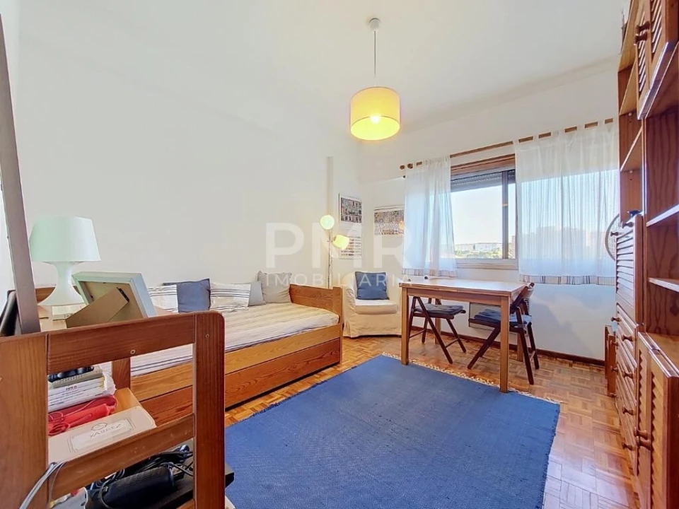 Apartamento T4 para Venda em Lumiar Foto 13