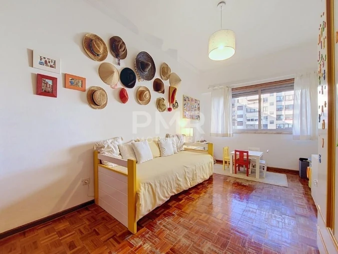 Apartamento T4 para Venda em Lumiar Foto 7