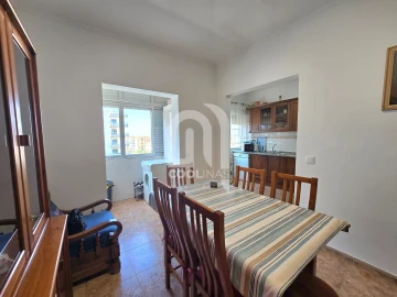 Apartamento T3 para Venda em Seixal, Arrentela e Aldeia de Paio Pires