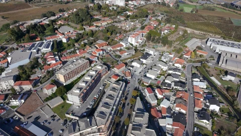 Apartamento T2 para Venda em Selho (São Jorge)